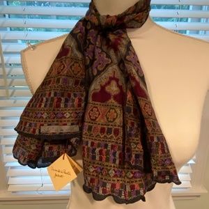 Oscar de la Renta Jabot Scarf NWT 100% silk